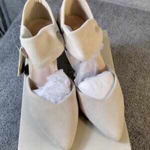 Ribongz Pumps Womens Size 6 Beige Suede Pointed Toe Ankle Strap Dress Heels Nwt